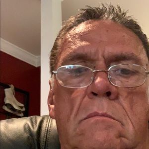 Meet your Posher, Wayne